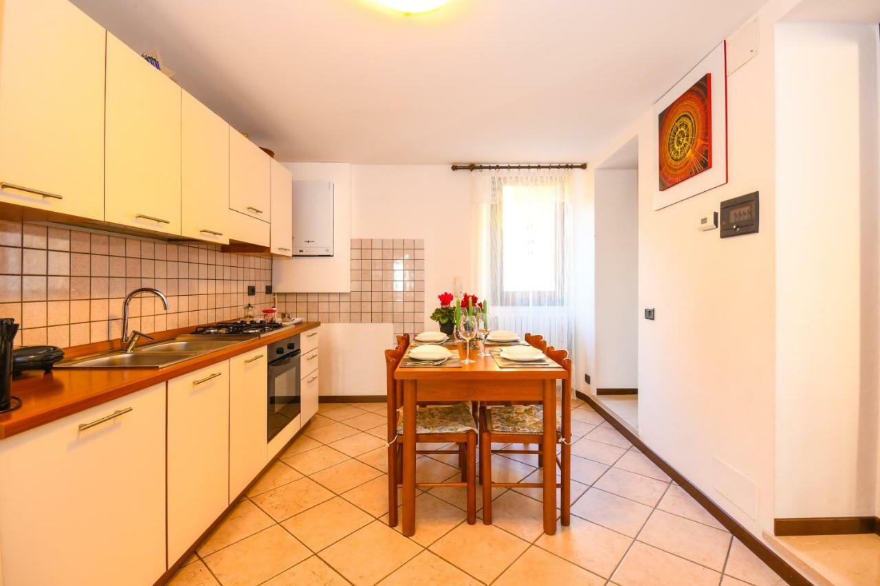Appartamento Lago Blu Gardone Riviera Εξωτερικό φωτογραφία